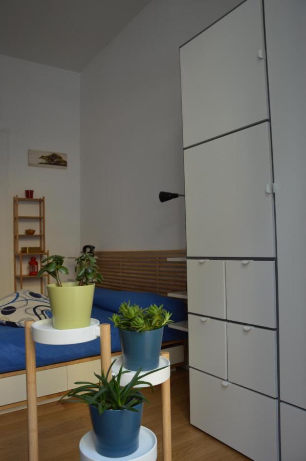 شقة Casa Flora Al Corso نابولي المظهر الخارجي الصورة